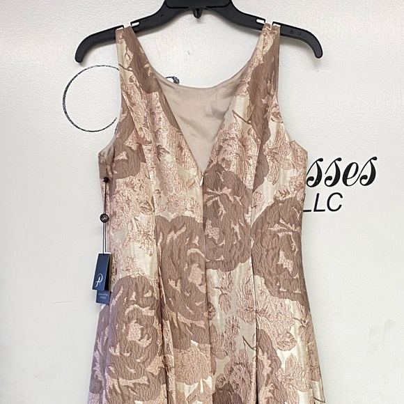 Adrianna-Papell Jacquard sleeveless long Gown - Picture 7 of 12